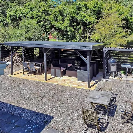 12261-nykobing-sj-marstien-2 * Tjørneholm